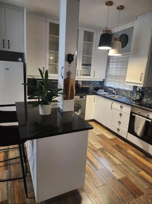 Cape Town, Sea Point, Beautiful 2 Bedroom Apartment @Tucked Away Eksteriør billede